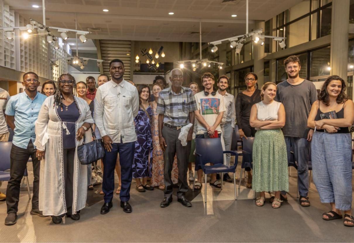 Intervenants et participants à la conférence, Institut français de Côte d’Ivoire, 18 février 2025.